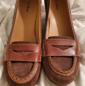 LL Bean brown suede wedges
